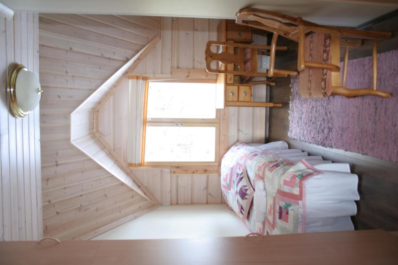 Guest House Haapaniemen Hirsikartano Iisalmi Kültér fotó