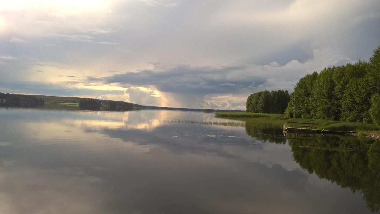 Guest House Haapaniemen Hirsikartano Iisalmi Kültér fotó